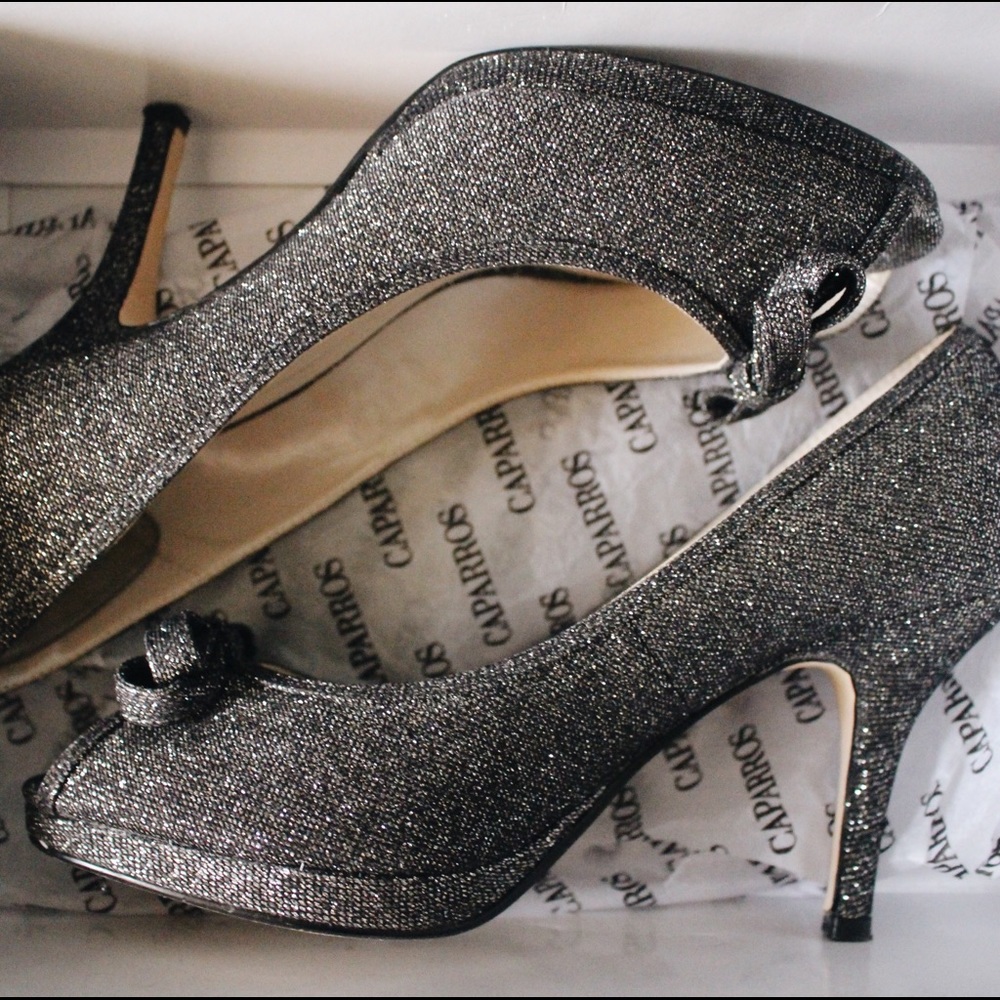 Peep Toe Black Glitter Heels